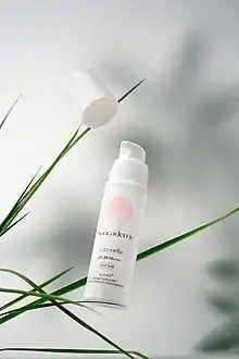 Sunscreen in airless bottle