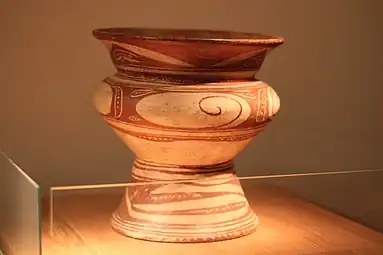 Bowl; from Ban Chiang site; painted ceramic; height: 32&nbsp;cm, diameter: 31&nbsp;cm