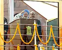 Former Prime Minister Manmohan Singh chanting "Jai Hind" from the ramparts of Red Fort, Delhi