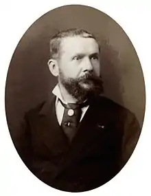 Gaston Tissandier (alumnus). French chemist, meteorologist, aviator and editor. Adventurer, he managed to escape besieged Paris by balloon in September 1870. Founder and editor of the scientific magazine La Nature.
