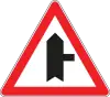 Side road to the right