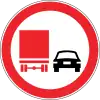 No overtaking by goods vehicles