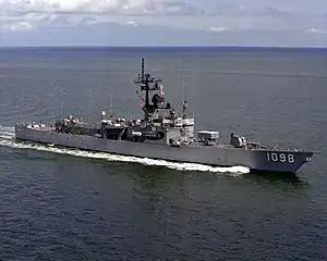 Glover with only one gun mount