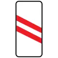 Countdown beacon to railroad crossing on left side of road (160 meters to crossing)