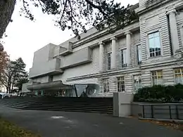 Ulster Museum(1929; extended 1962; Grade B1)