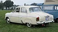 Vauxhall Cresta E (1956-57) viewed from behind