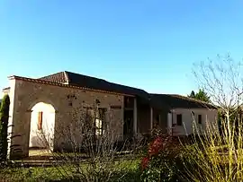 The town hall in Veyrines-de-Vergt