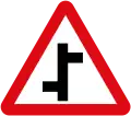 Staggered side road junction