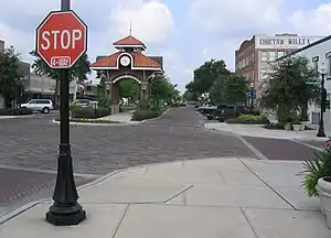 Downtown Winter Garden on the West Orange Trail, with Plant Street at left