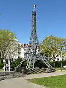 Model at Centre Français de Berlin