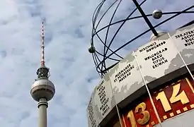 The World Clock with the Fernsehturm in the background