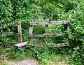 Low-level stile