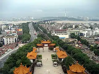 Wuchang (foreground) and Hanyang (background) seen from the Yellow Crane Tower