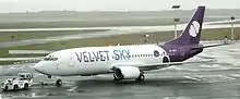 Velvet Sky Boeing 737-300