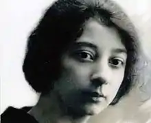 Photograph of the Azerbaijani sculptor Zivar Mammadova