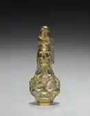 French Rococo glass bottle mounted in gold; circa 1775; overall: 70&nbsp;mm ×&nbsp;29&nbsp;mm (2.8&nbsp;in ×&nbsp;1.1&nbsp;in); Cleveland Museum of Art