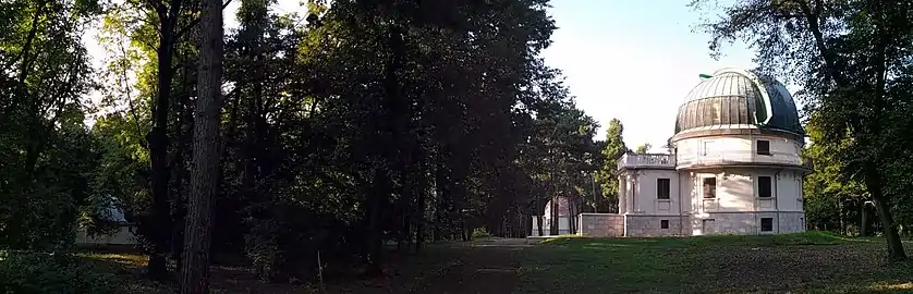 Telescope domes at Konkoly Observatory in Budapest. From left: the 6", 7" and 24" domes. The latter houses the 60&nbsp;cm Heyde refractor.