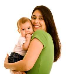 Mamá abrazando a su bebé